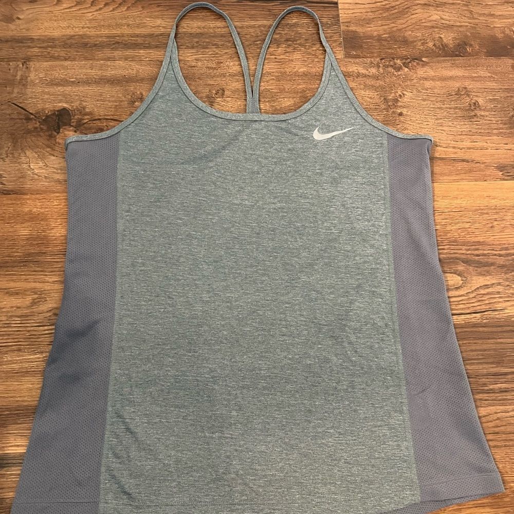 Nike Grey Racerback Workout Tank Top - Picture 2 of 8
